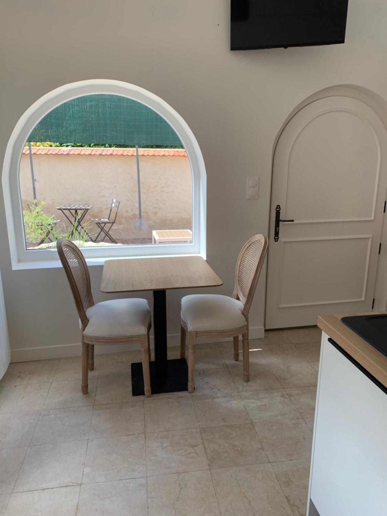 Le Carre Courtois Apartment Luisant Exterior foto
